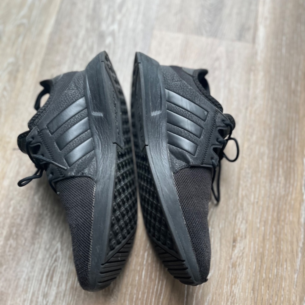Adidas - Picture 4 of 5